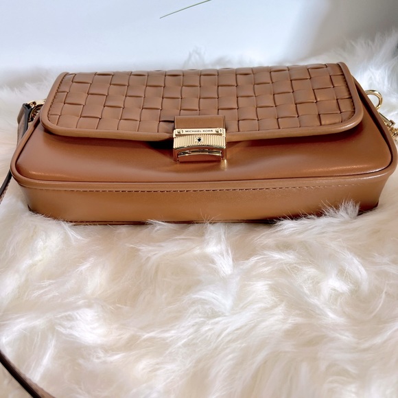 New MICHAEL KORS Bradshaw Small Woven Shoulder handBag Brown, purse, bag - Picture 9 of 13